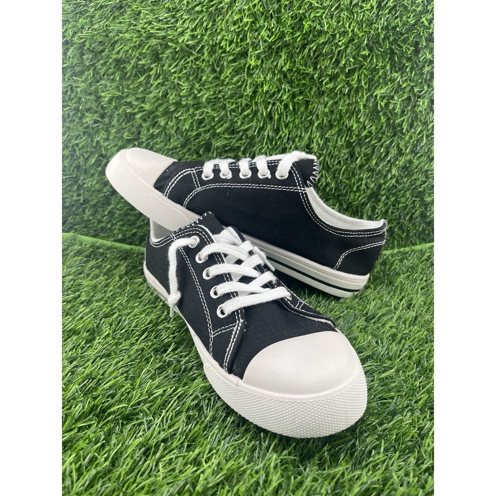 Colgo Black White Canvas Casual Lace Up Low Top Everyday Comfort Sneaker 5